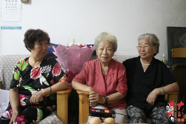 越調(diào)名老藝人雷桂花、劉巧蓮、劉玉蘭回首往事