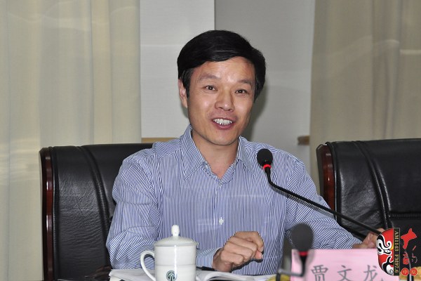 河南豫劇院副院長(zhǎng)、三團(tuán)團(tuán)長(zhǎng)賈文龍