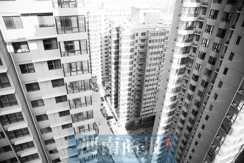 今年鄭州在商品房小區(qū)、經適房小區(qū)內配建的公租房，將面向社會輪候供應 楊東華/攝