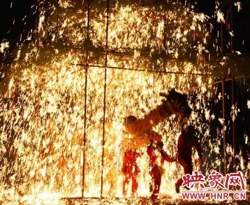 確山鐵花將登上萬眾矚目的春晚舞臺！