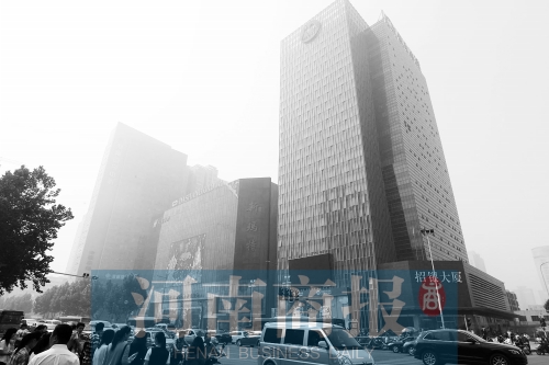 昔日關(guān)虎屯所在地，如今成鄭州最繁華地段之一 記者 鄧萬里/攝