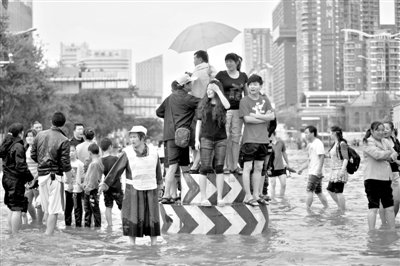住建部：擬用10年改變各地“逢雨看?！睜顩r