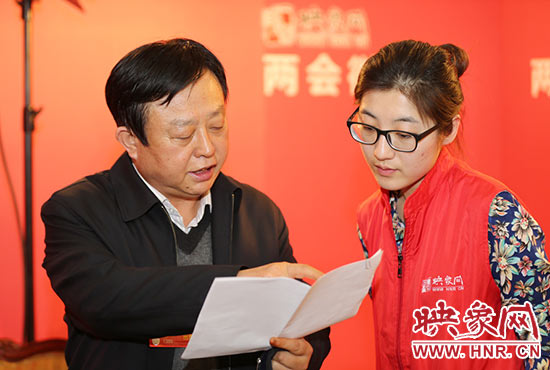 全國(guó)人大代表喬彬接受映象網(wǎng)采訪。