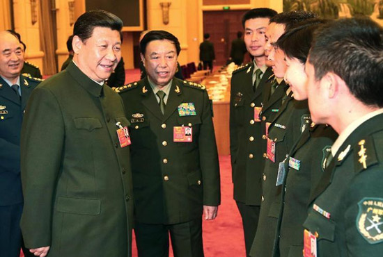 中共中央總書記、中共中央軍委主席習(xí)近平出席十二屆全國人大一次會(huì)議解放軍代表團(tuán)全體會(huì)議并發(fā)表重要講話。