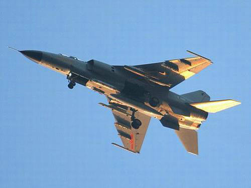 資料圖：進行訓(xùn)練中國空軍飛豹戰(zhàn)機。