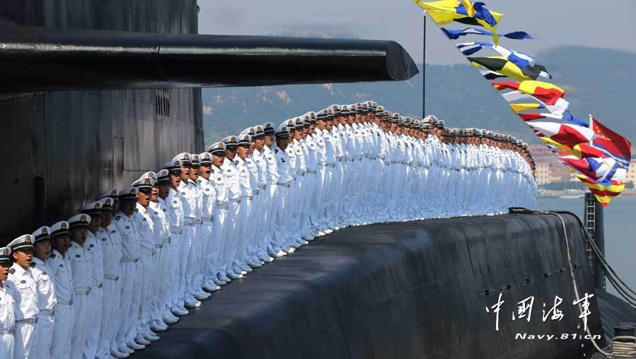威武的核潛艇官兵。軍報(bào)記者-喬天富攝