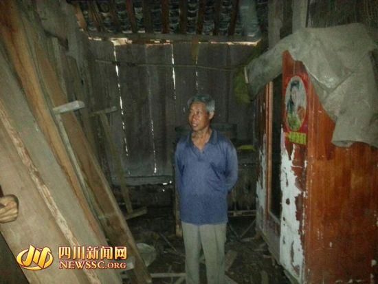 王本余的堂兄王本武向四川新聞網(wǎng)記者介紹王本余還剩下的財物。