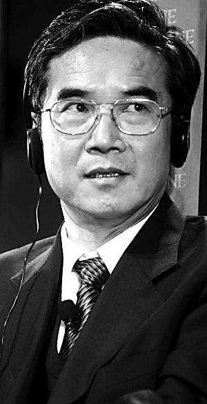 　中國(guó)石油化工集團(tuán)公司原總經(jīng)理、中國(guó)石油化工股份有限公司原董事長(zhǎng)陳同海