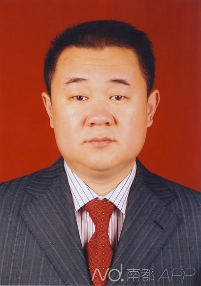 慶安副縣長(zhǎng)被曝學(xué)歷造假、妻子吃空餉 紀(jì)委介入