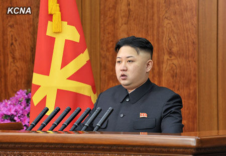 據(jù)朝中社報(bào)道，朝鮮最高領(lǐng)導(dǎo)人金正恩1日發(fā)表2013年新年賀詞。