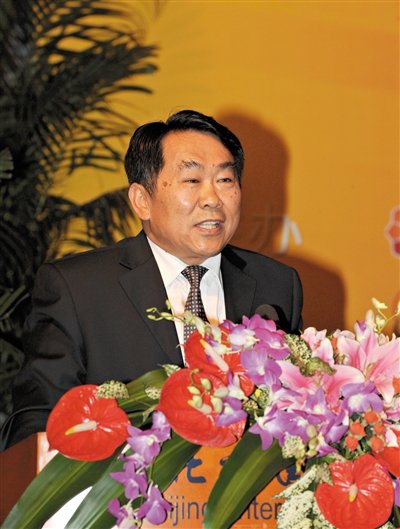 2011年10月12日，叢書《中國油氣田開發(fā)志》首發(fā)式上，時任四川省人大常委會副主任郭永祥在講話。