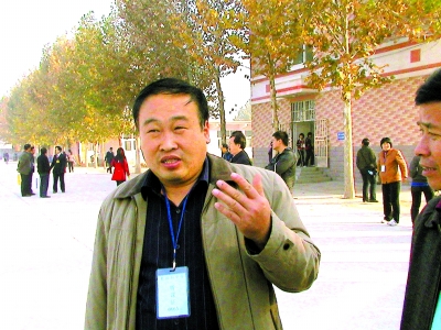 張偉生前照片。胡恩來攝