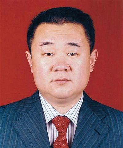 慶安縣委常委、副縣長董國生