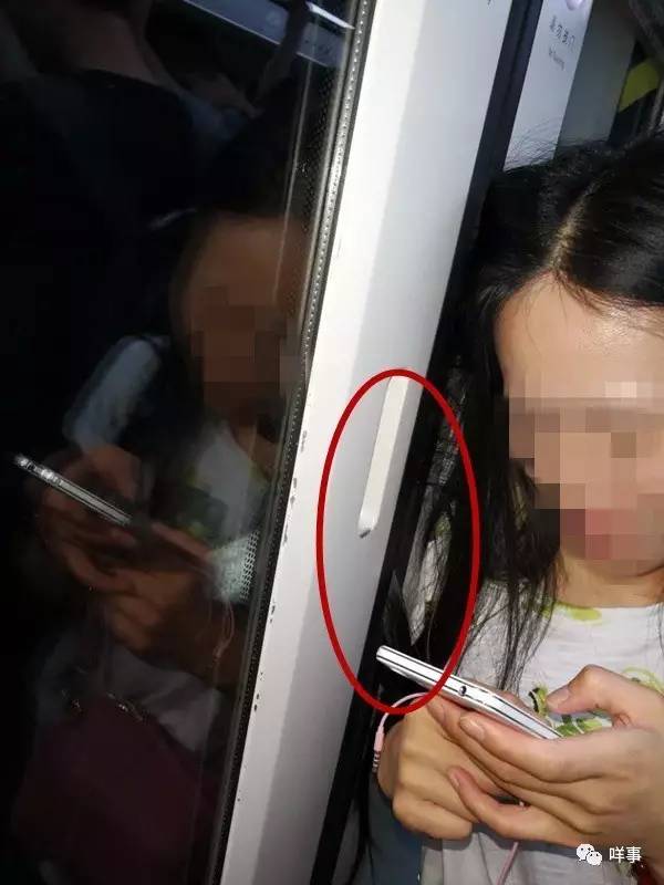 廣州一女子在車門將關(guān)時(shí)沖進(jìn)車廂 長(zhǎng)發(fā)被活活?yuàn)A住