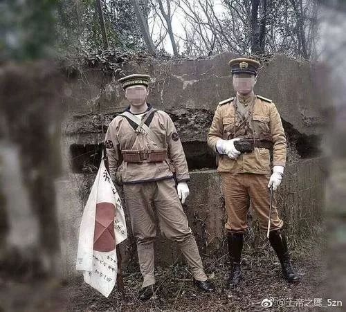 犯眾怒！兩男子抗日碉堡前扮日本兵拍照 警方介入