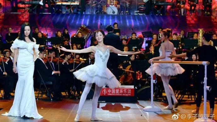 《創(chuàng)造101》主題曲公布，這個(gè)被吐槽油膩的c位是什么來(lái)頭？