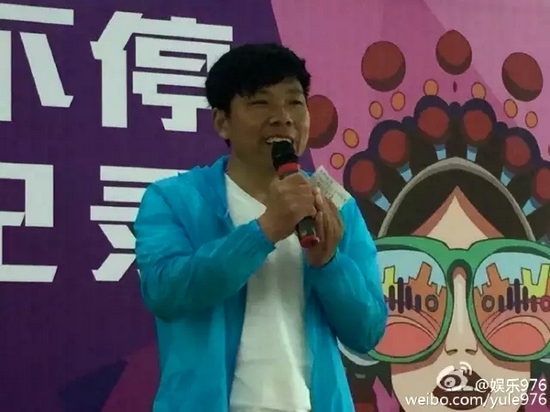 見證挑戰(zhàn)的戲迷代表陳紅森講述自己和戲曲的故事、見證歷史時(shí)刻的心情。