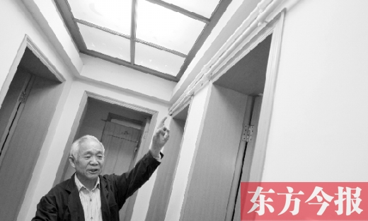 家住“湖光苑”的林老先生對改造施工不破壞裝修、注意細(xì)節(jié)很滿意