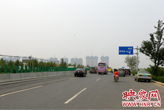 今年10月份，鄭登快速路鄭州至新密段將建成通車