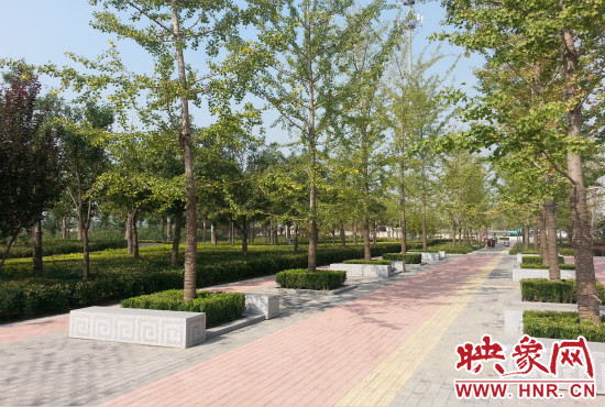 綠色生態(tài)廊道建設(shè)為市民提供了更多的休閑娛樂(lè)的場(chǎng)所。