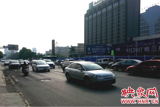 金水路沿線居民期待準(zhǔn)快速路早日開通。