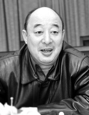 安小予。