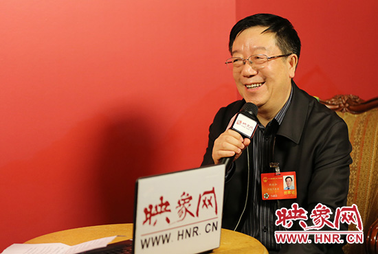 全國人大代表鄭永和做客映象網(wǎng)全國兩會北京直播室。