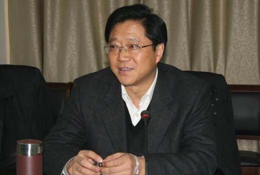 銅陵市委召開全市領(lǐng)導(dǎo)干部會(huì)議宣布安徽省委決定，提名銅陵市委副書記倪玉平為銅陵市人民政府市長(zhǎng)候選人。