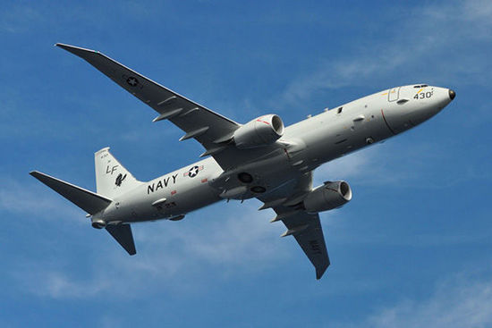 　　美國(guó)海軍的海神P-8巡邏機(jī)專(zhuān)門(mén)從事遠(yuǎn)距離任務(wù)，包括情報(bào)搜集和偵察。