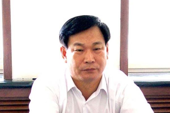 天津市燃?xì)饧瘓F(tuán)有限公司原黨委書記、董事長(zhǎng)金建平。東方IC 資料