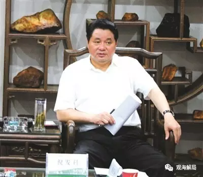 對(duì)于商人、老板的“雅贈(zèng)”，倪發(fā)科從不拒絕