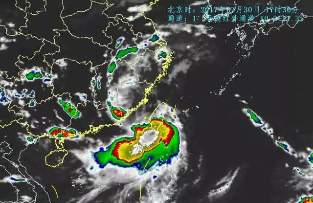 臺風(fēng)“海棠”將吞并納沙 合體北上帶來強(qiáng)降雨