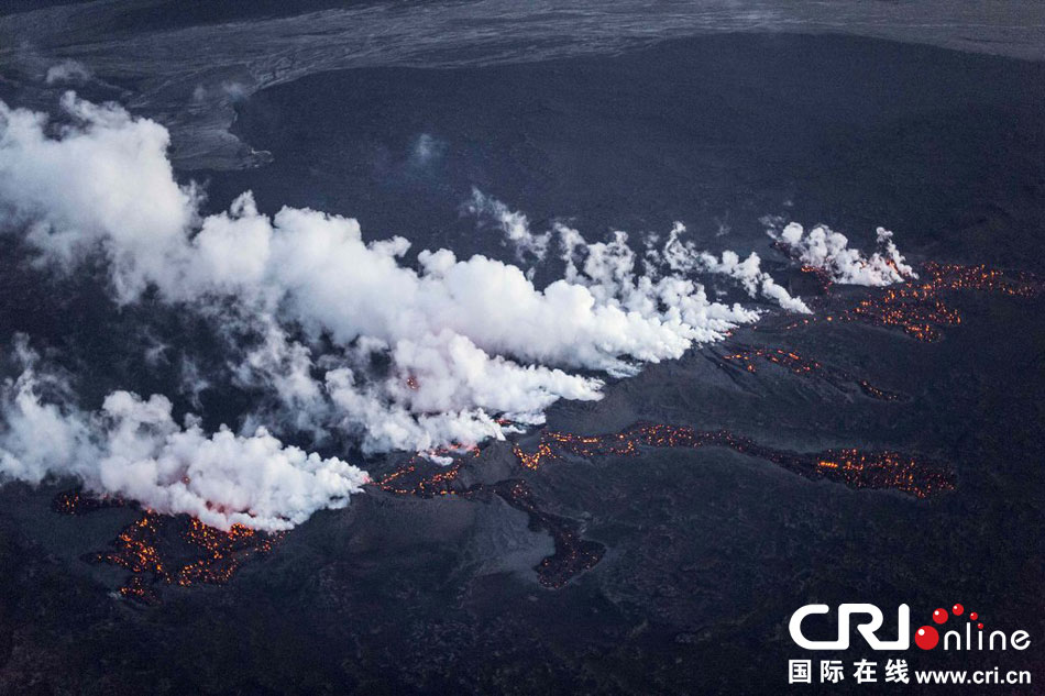 冰島火山噴發(fā)進入紅色預(yù)警