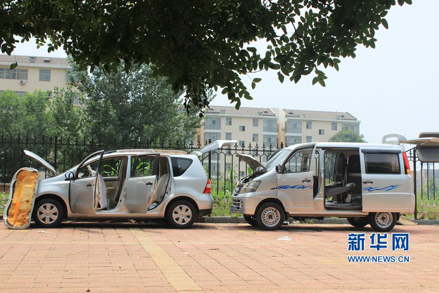 大雨過后艷陽(yáng)天  新鄉(xiāng)車主晾曬忙