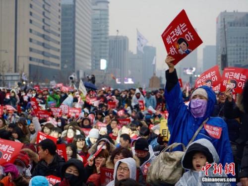 11月26日，韓國爆發(fā)“親信干政”事件后第五輪大規(guī)模集會。
