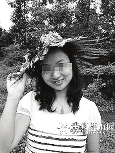 李某生活照。
