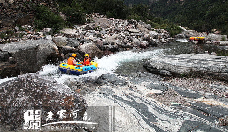 這個夏天,到關(guān)山、八里溝漂流戲水爽“到家”了
