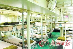 航母上的水兵宿舍。（資料圖片）