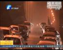 停車搶地盤(pán) 搶到高架上
