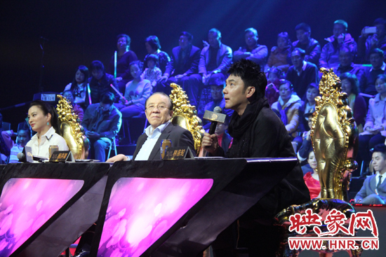 李玲玉、楊洪基、林依輪三位明星評(píng)委
